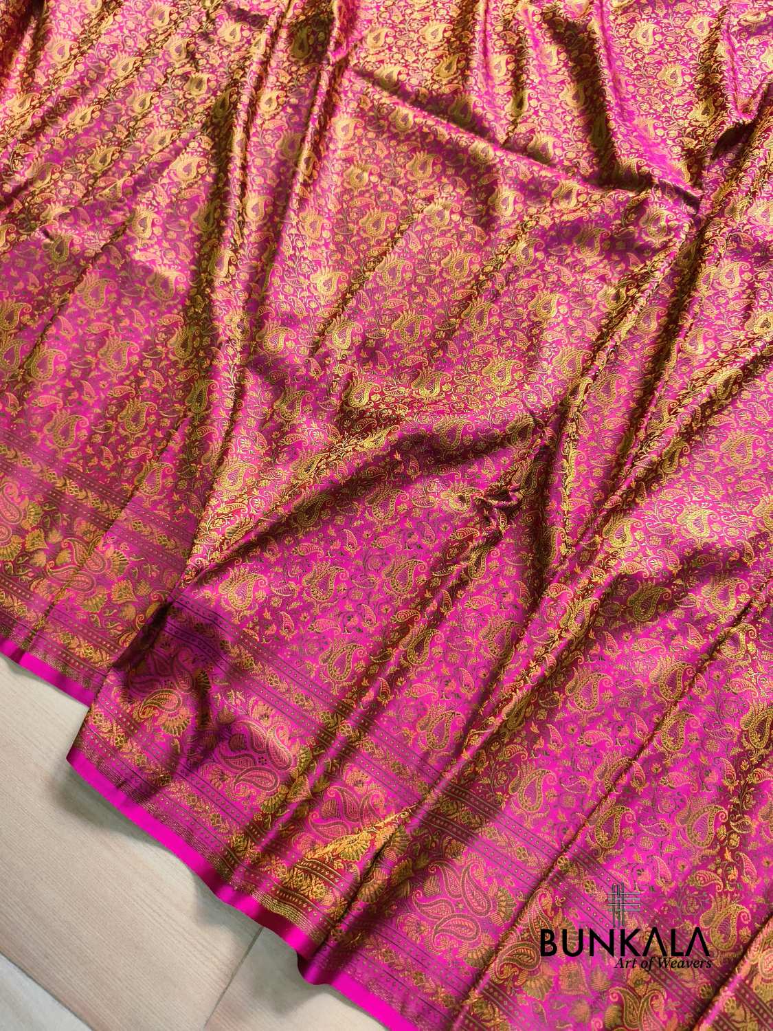 Magenta Pink Banarasi Meena Jamewar Weaved Mashru Silk Saree 