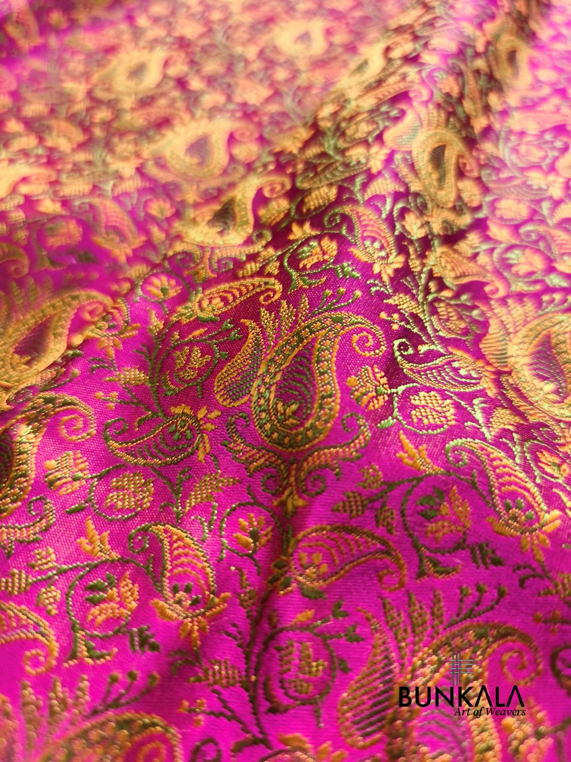 Magenta Pink Banarasi Meena Jamewar Weaved Mashru Silk Saree 