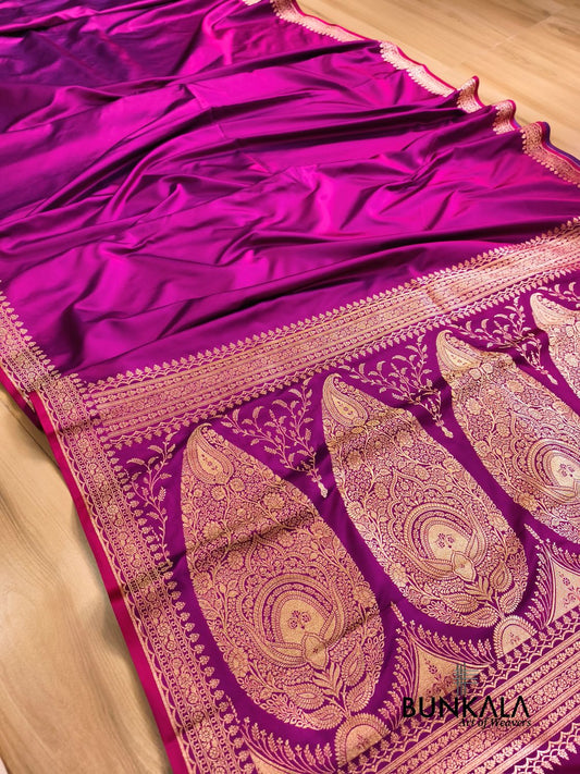 Magenta Pink Plain Banarasi Mashru Soft Silk Saree with Paisley Pallu 