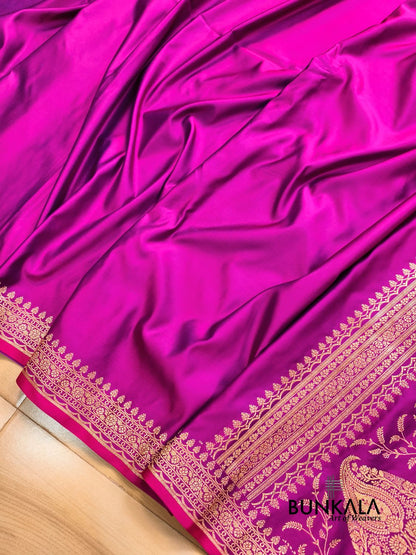 Magenta Pink Plain Banarasi Mashru Soft Silk Saree with Paisley Pallu 