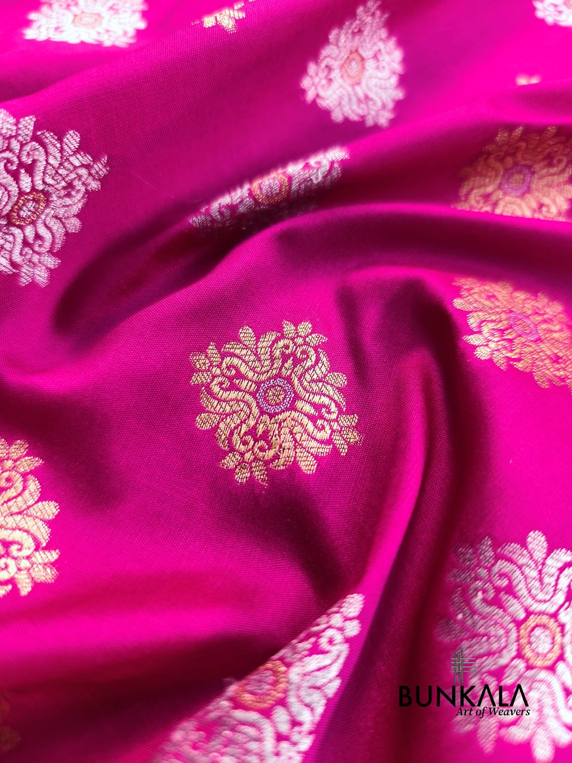 Magenta Pink Sona Rupa Buti Banarasi Silk Saree