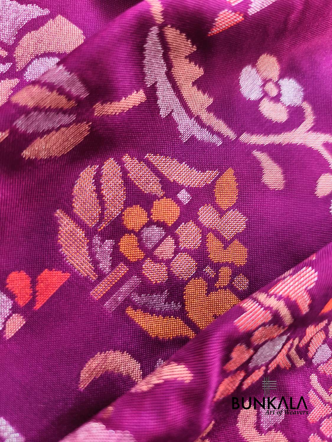 Magenta Purple Ektara Banarasi Jamdani Meena Geometric Weaved Silk Saree 
