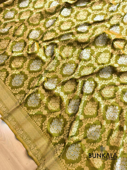 Mehendi Green Sona Rupa Floral Jaal Banarasi Silk Saree 