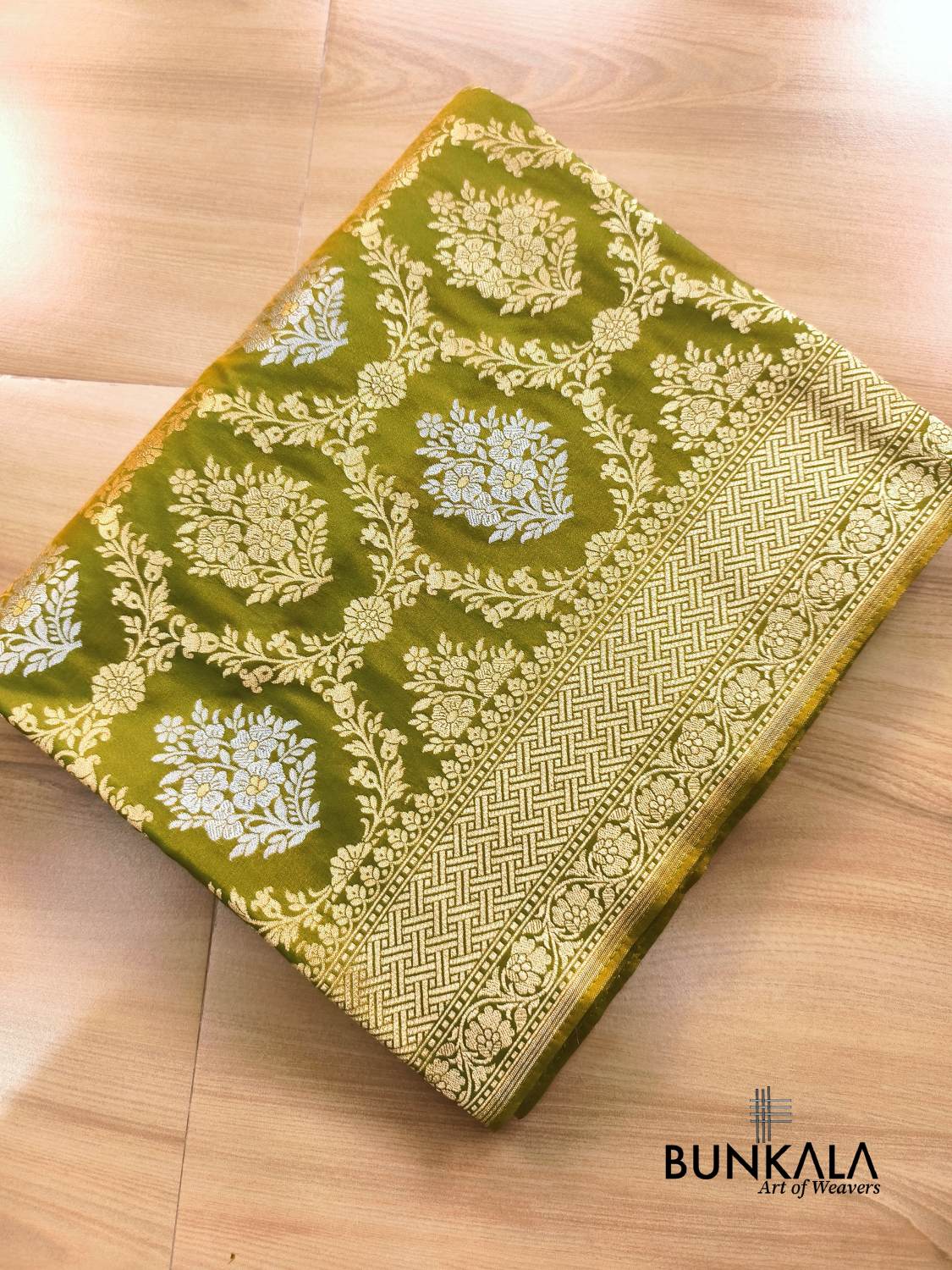 Mehendi Green Sona Rupa Floral Jaal Banarasi Silk Saree 