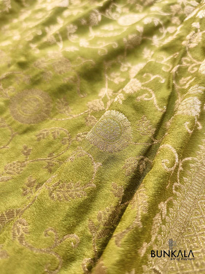 Mehendi Green Sona Zari Jaal Banarasi Georgette Saree