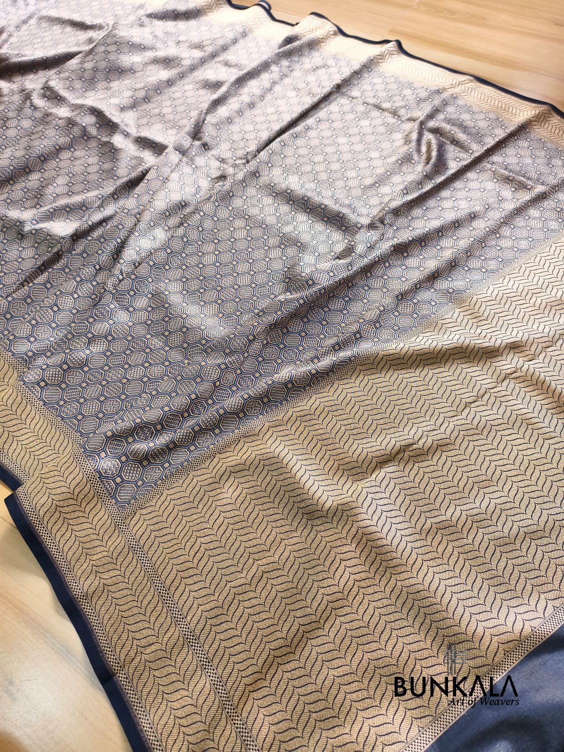 Midnight Blue Geometrical Brocade Banarasi Mashru Silk Saree