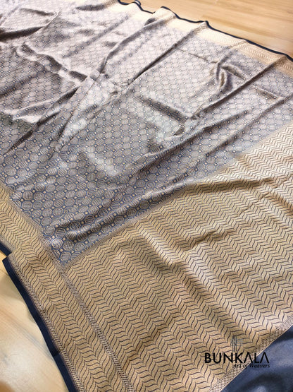 Midnight Blue Geometrical Brocade Banarasi Mashru Silk Saree