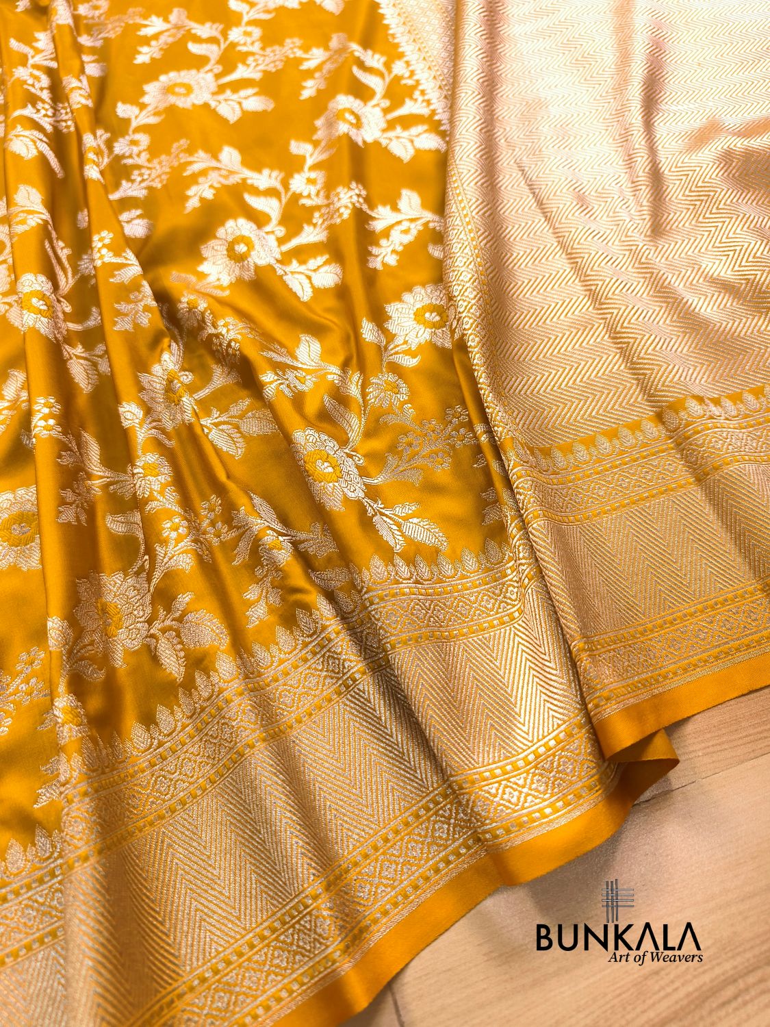 Mustard Yellow Jamewar Weaved Meena Floral Jaal Banarasi Mashru Silk Saree 