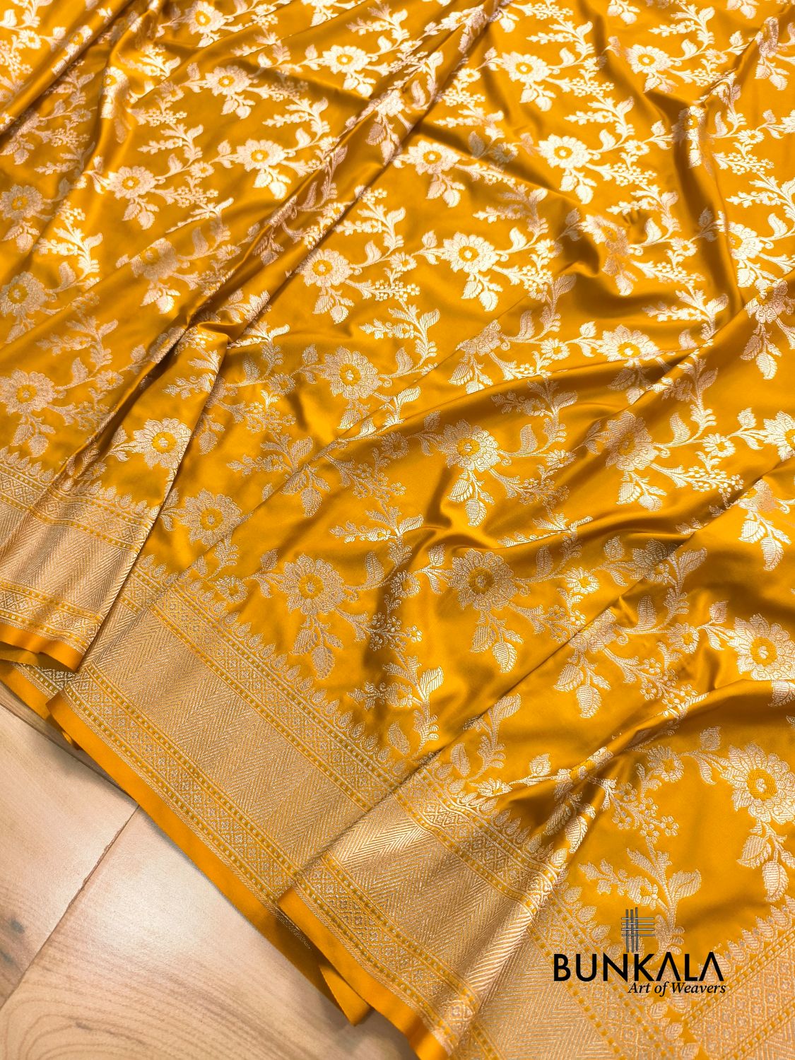 Mustard Yellow Jamewar Weaved Meena Floral Jaal Banarasi Mashru Silk Saree 