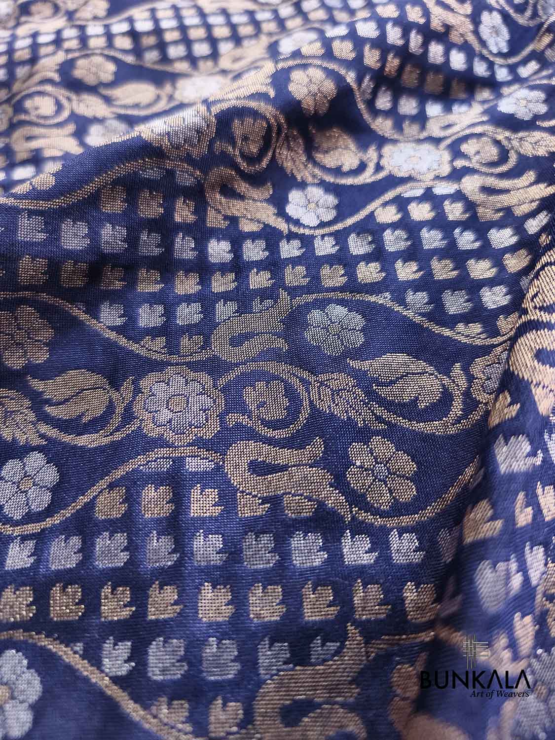Navy Blue Ektara Banarasi Jamdani Weaved Silk Saree