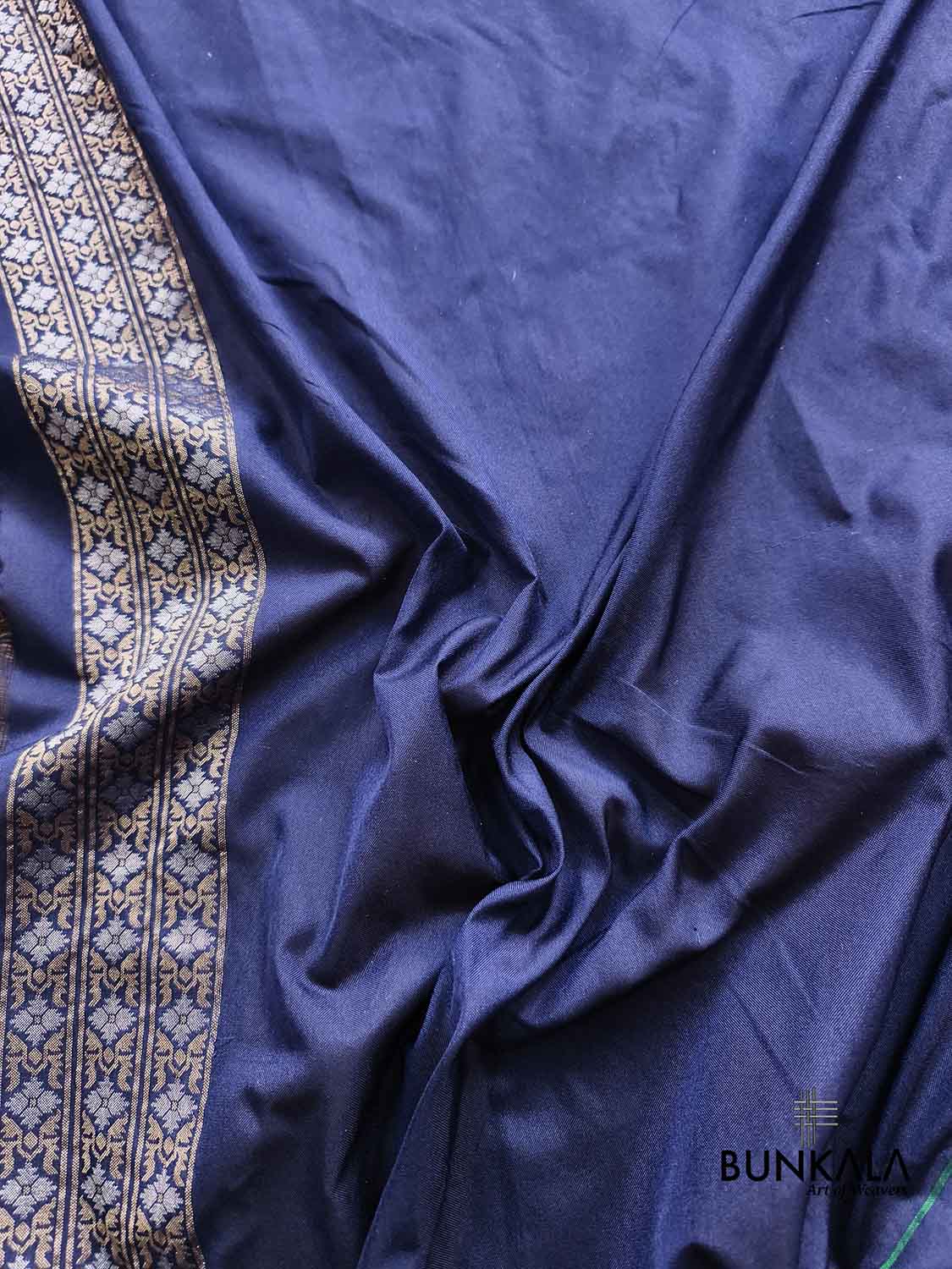 Navy Blue Ektara Banarasi Jamdani Weaved Silk Saree