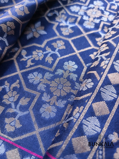 Navy Blue Ektara Banarasi Jamdani Weaved Silk Saree