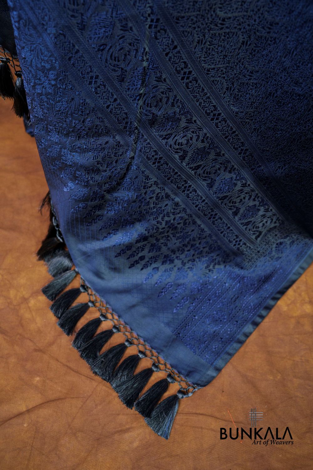 Navy Blue Mashru Silk Brocade Resham Weaved Banarasi Dupatta