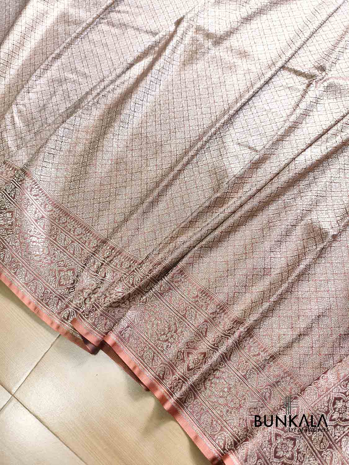 Nude Peach Shade Brocade Weaved Banarasi Mashru Silk Saree
