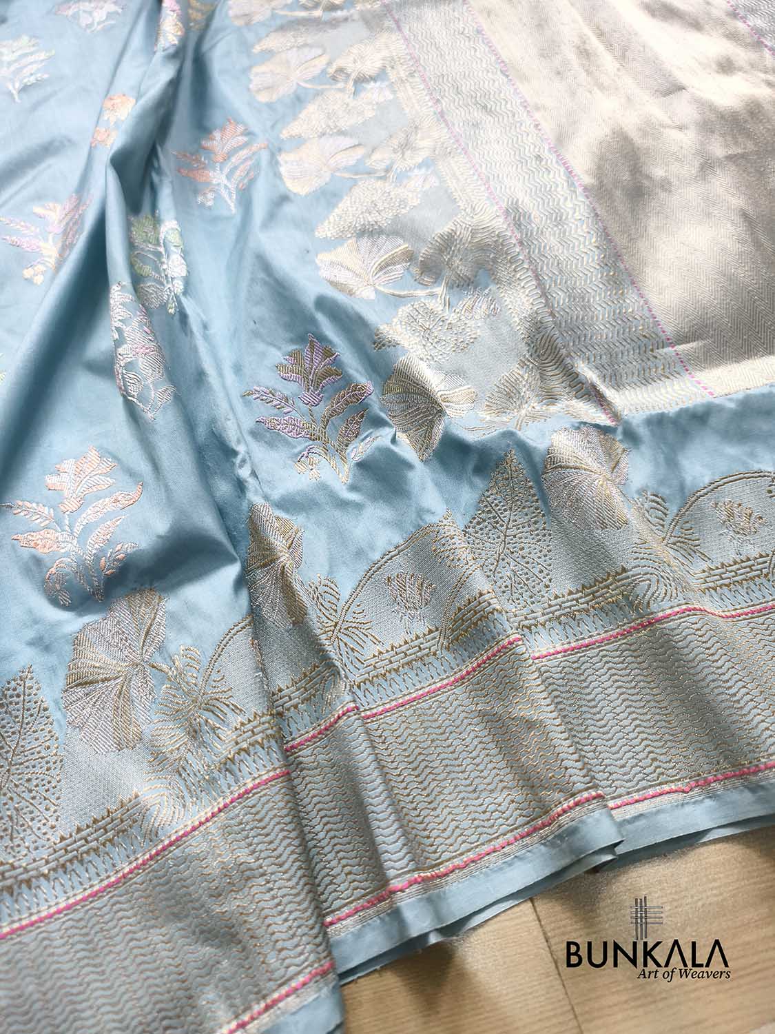 Pastel Blue Meenakari Buta Kadwa Handweaved Banarasi Pure Katan Silk Saree