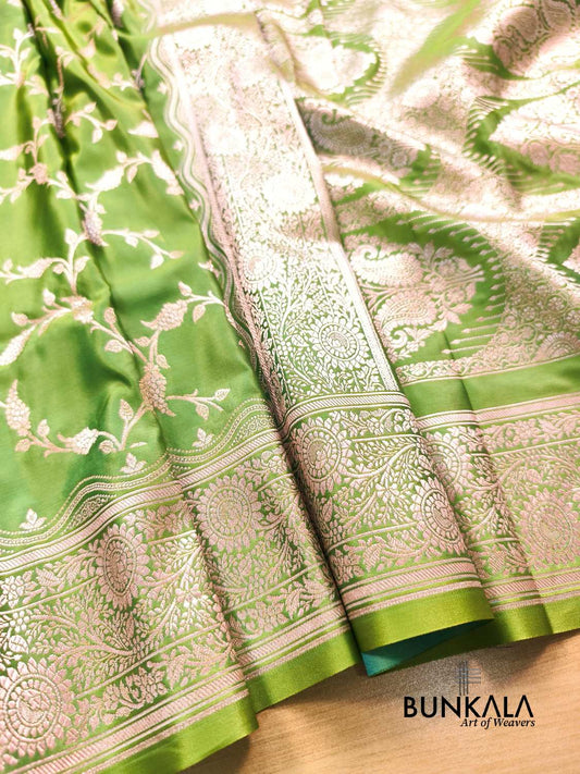 Pastel Green Floral Jaal Banarasi Mashru Silk Saree 
