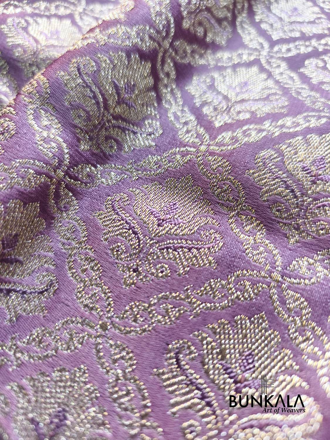 Pastel lavender Brocade Weaved Banarasi Mashru Silk Saree