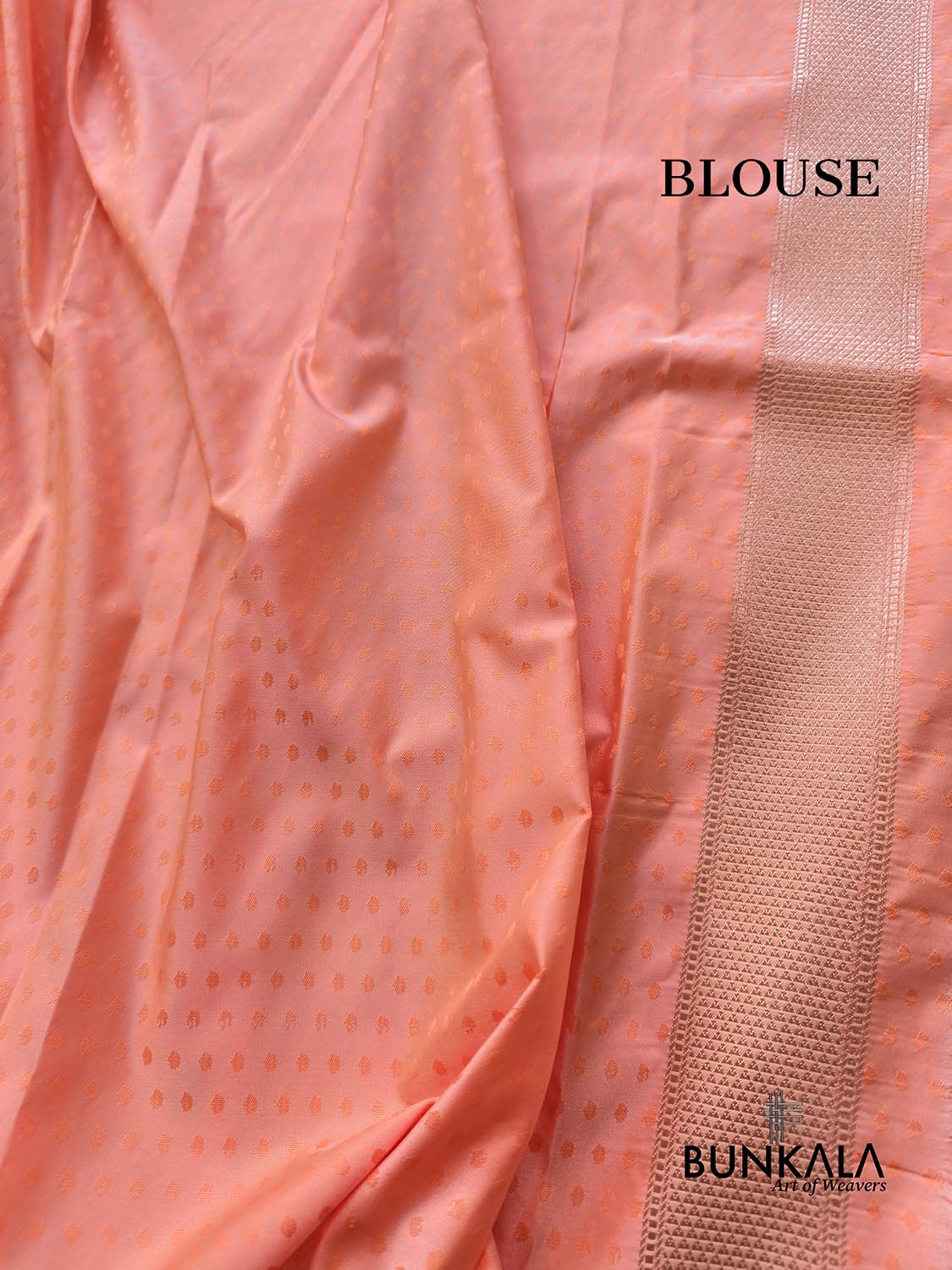 Peach Pink Scalloped Jamewar Weaved Banarasi Mashru Silk Saree