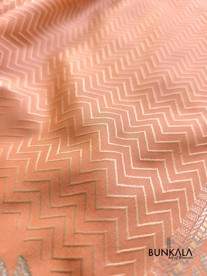 Peach Zig Zag Jamewar Weaved Banarasi Mashru Silk Saree
