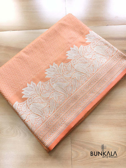 Peach Zig Zag Jamewar Weaved Banarasi Mashru Silk Saree