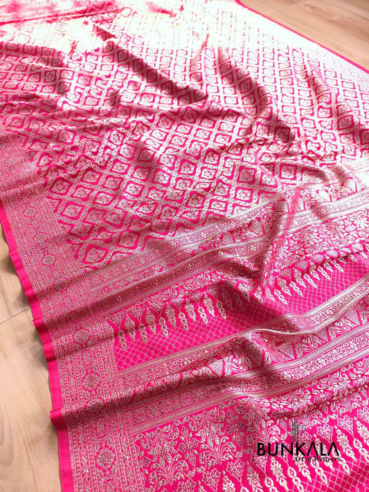 Pink Brocade Weaved Banarasi Mashru Silk Saree