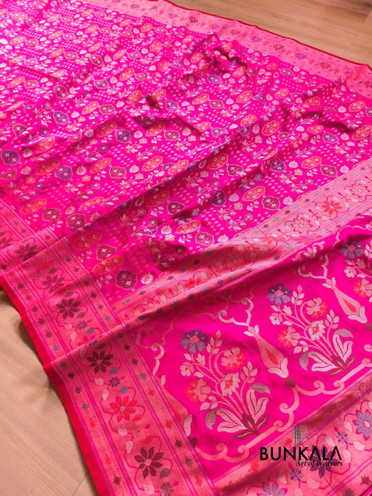 Pink Ektara Banarasi Jamdani Meenakari Weaved Silk Saree 