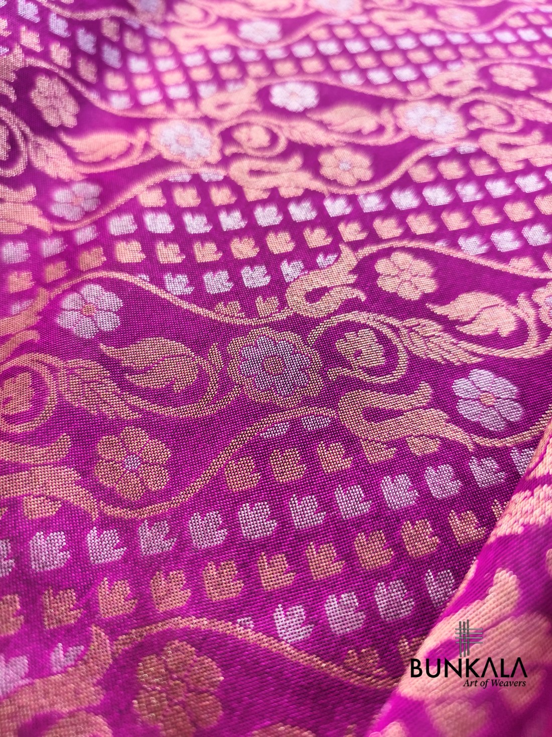 Pink Ektara Banarasi Jamdani Weaved Silk Saree