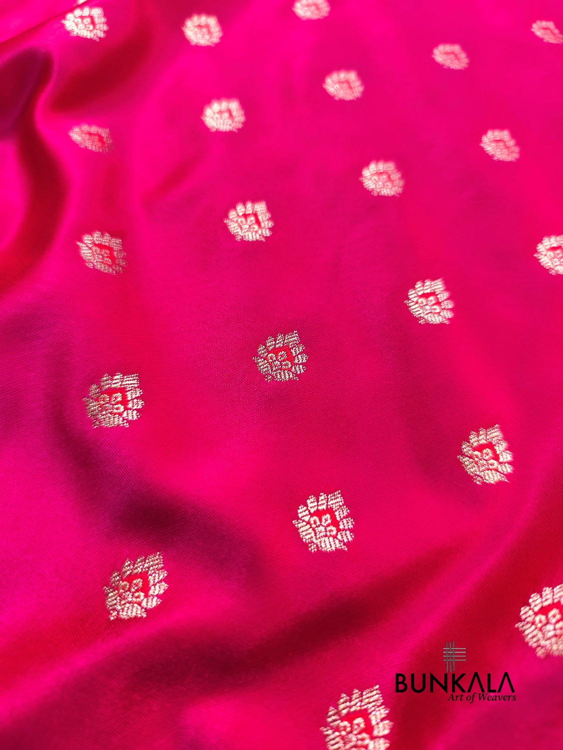 Pink Meena Buti Banarasi Mashru Silk Saree