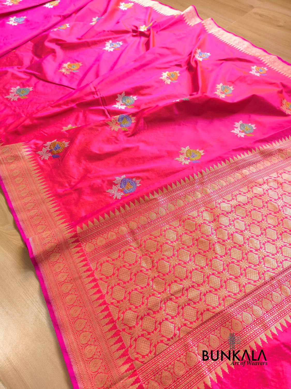 Pink Meenakari Rose Buta Kadwa Handloom Banarasi Pure Katan Silk Saree