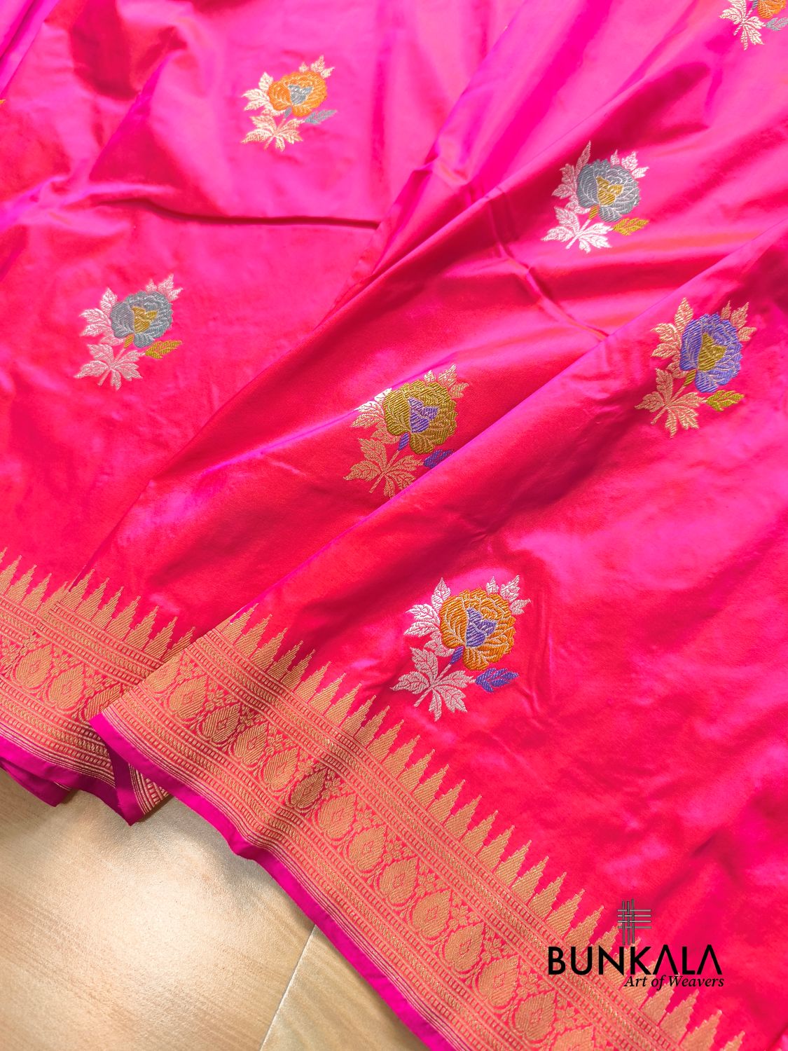 Pink Meenakari Rose Buta Kadwa Handloom Banarasi Pure Katan Silk Saree