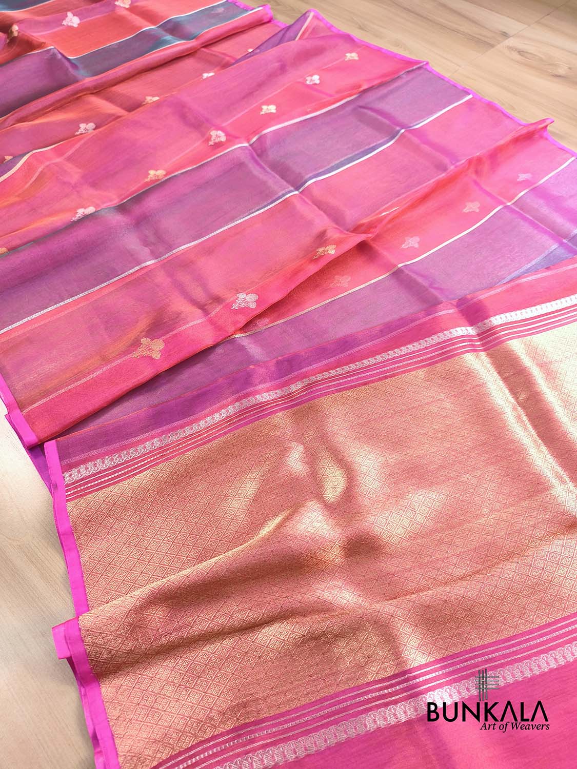 Pink Stripe Buti Handloom Banarasi Pure Tissue Silk Saree
