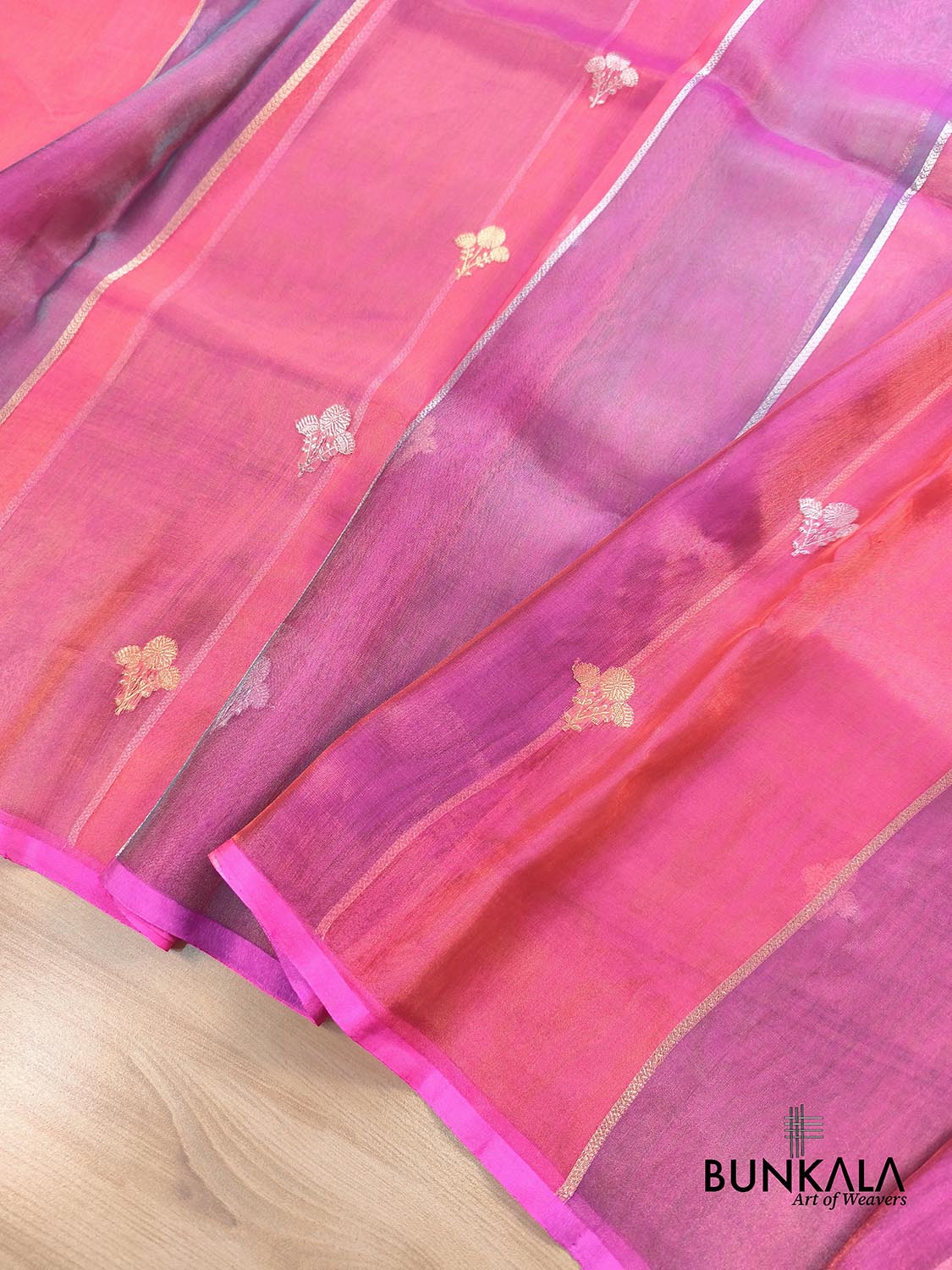 Pink Stripe Buti Handloom Banarasi Pure Tissue Silk Saree