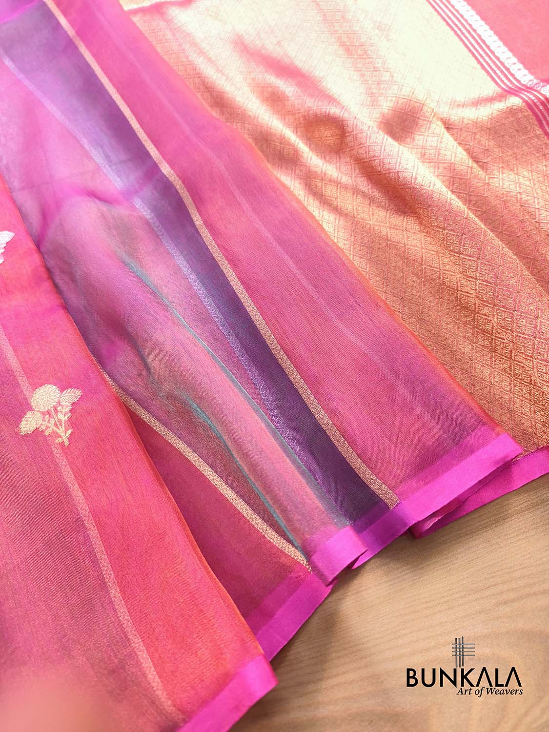 Pink Stripe Buti Handloom Banarasi Pure Tissue Silk Saree