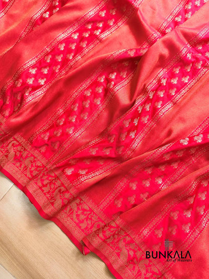 Pinkish Red Peacock Border Handwoven Banarasi Mashru Silk Saree