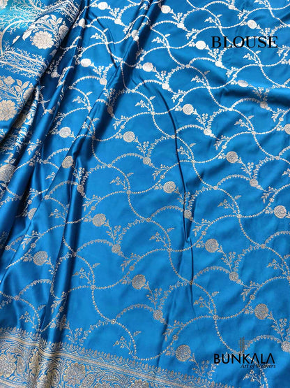 Powder Blue Buti with Contrast Border Pallu Weaved Banarasi Mashru Silk Saree