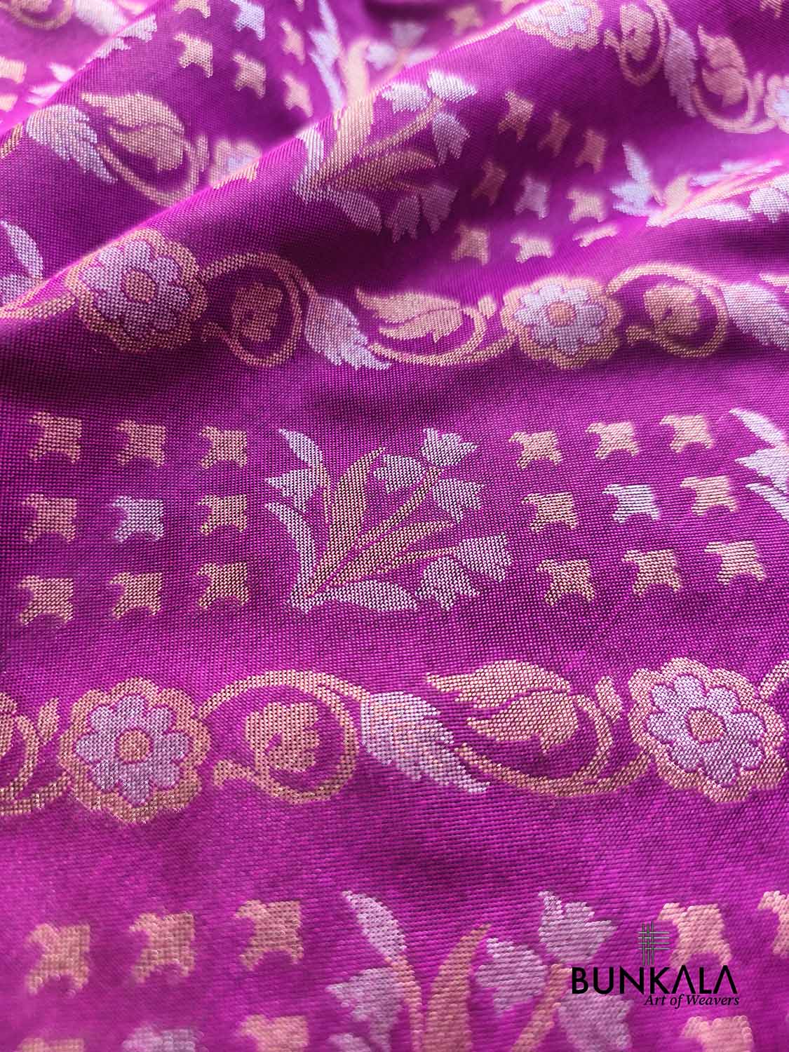 Purple Ektara Banarasi Jamdani Weaved Silk Saree