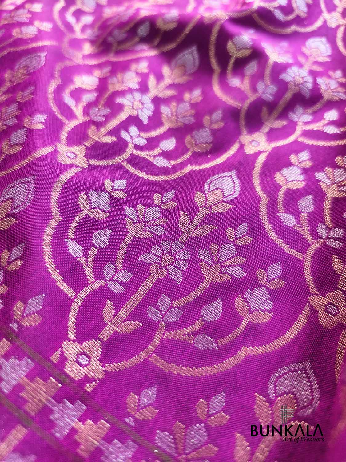 Purple Ektara Banarasi Jamdani Weaved Silk Saree