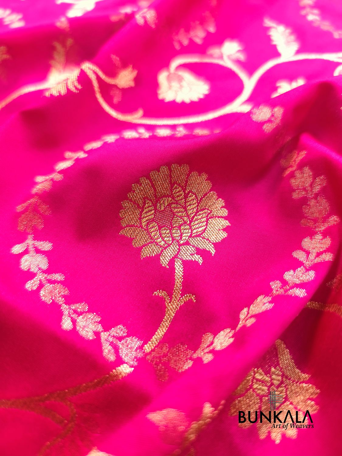 Rani Pink Sona Rupa Floral Jaal Banarasi Silk Saree 