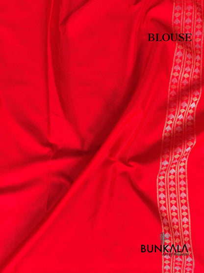 Red Ektara Banarasi Jamdani Geometric Weaved Silk Saree