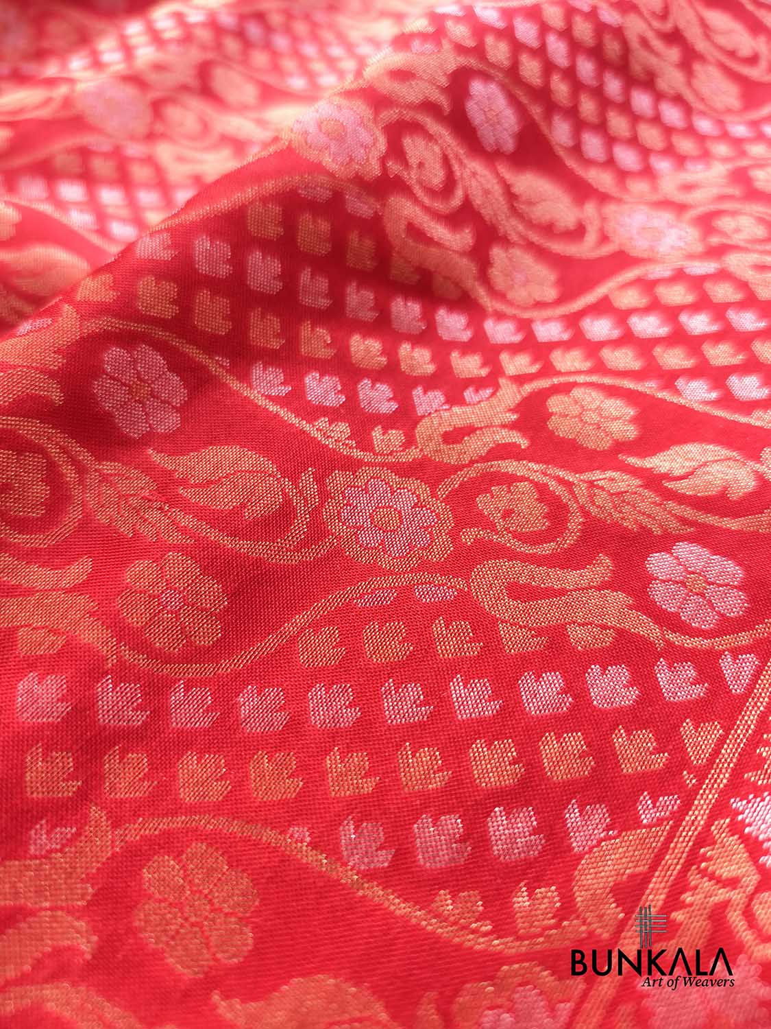 Red Ektara Banarasi Jamdani Weaved Silk Saree