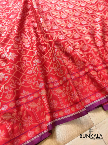 Red Ektara Banarasi Jamdani Weaved Silk Saree