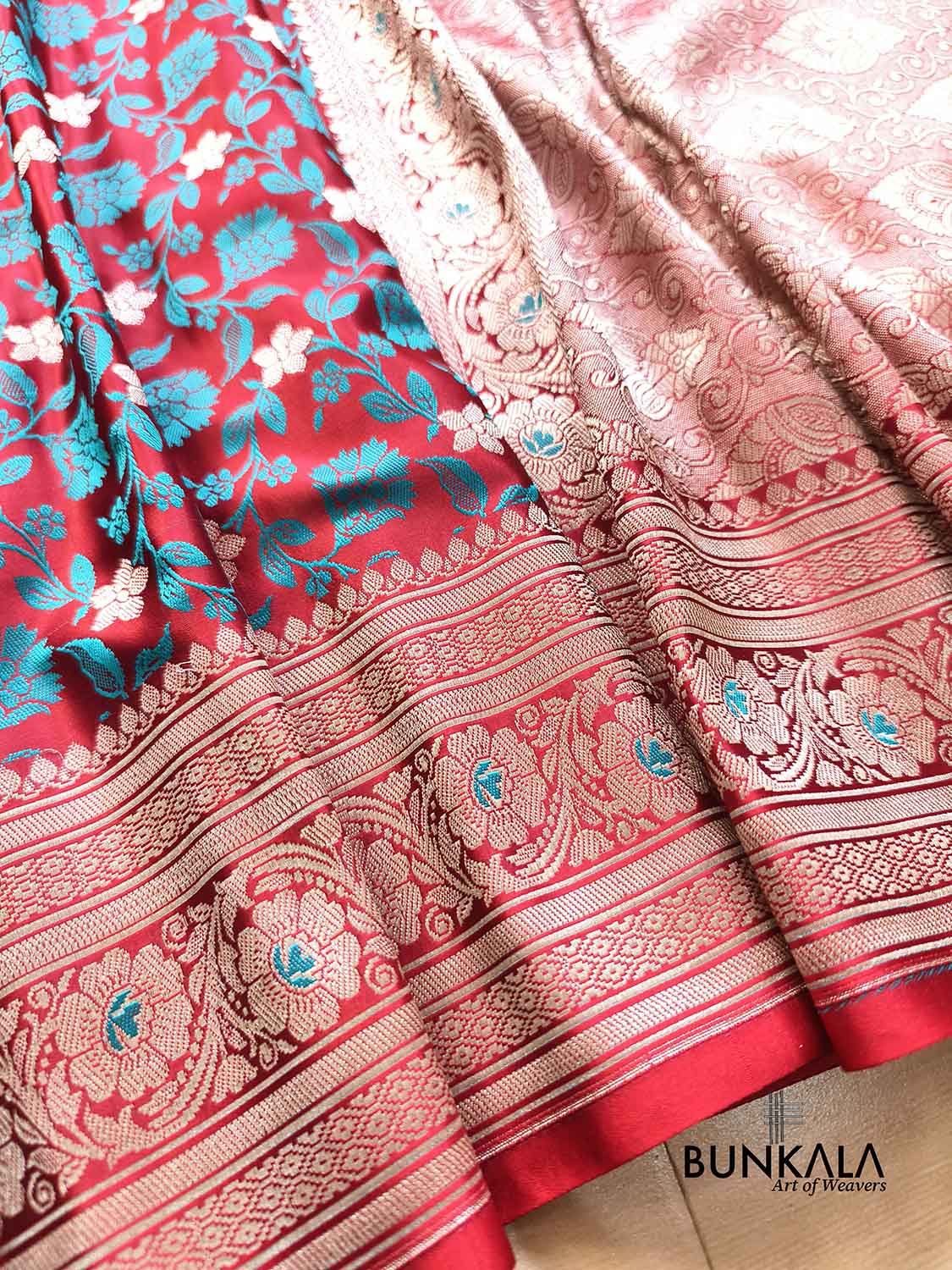 Red Floral Jaal Jamewar Weaved Banarasi Mashru Silk Saree