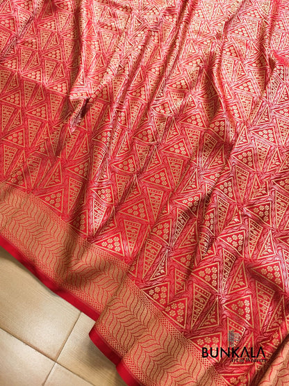 Red Geometrical Brocade Banarasi Mashru Silk Saree