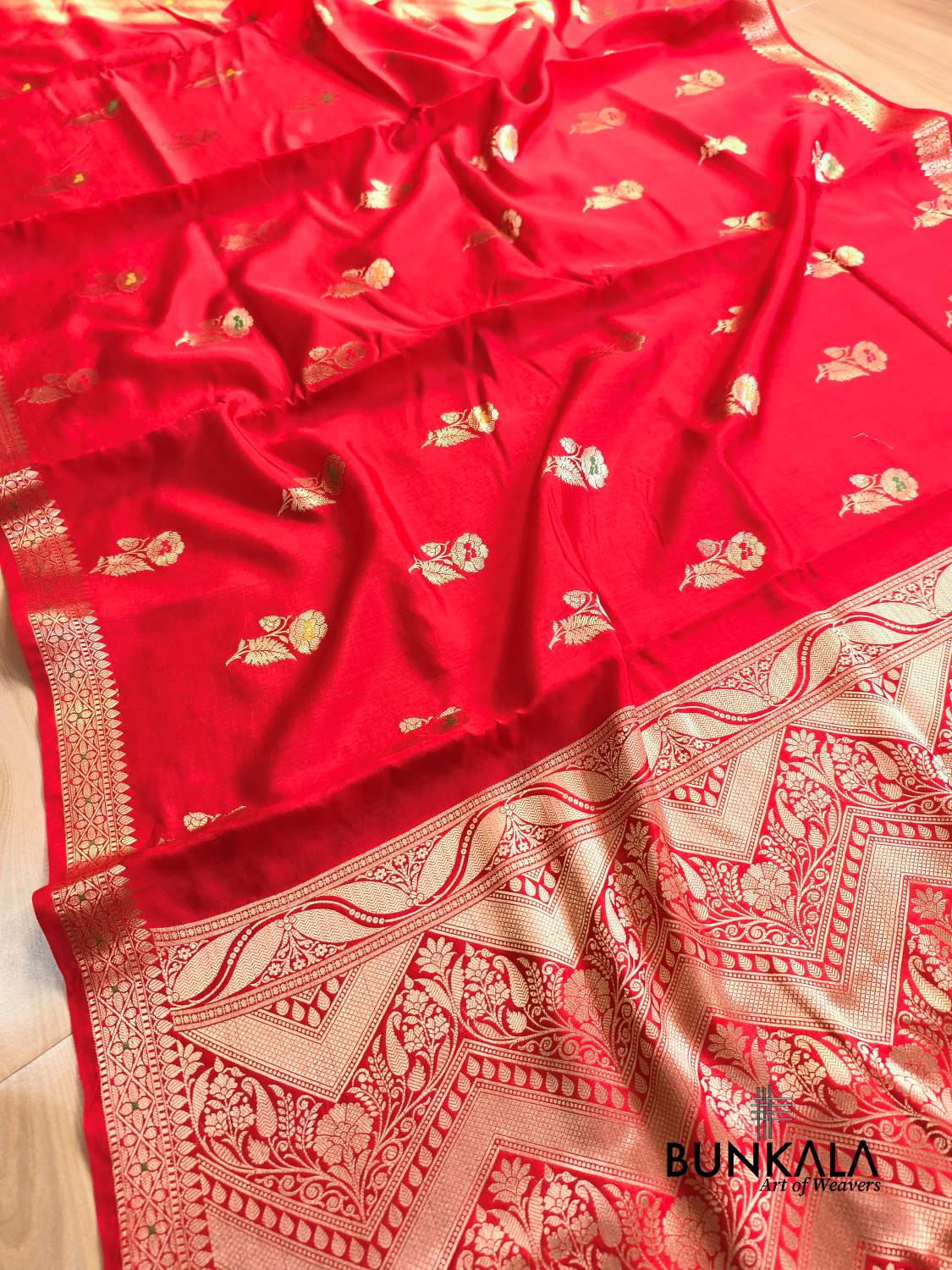 Red Meena Floral Buta Pure Banarasi Mango Silk Saree 
