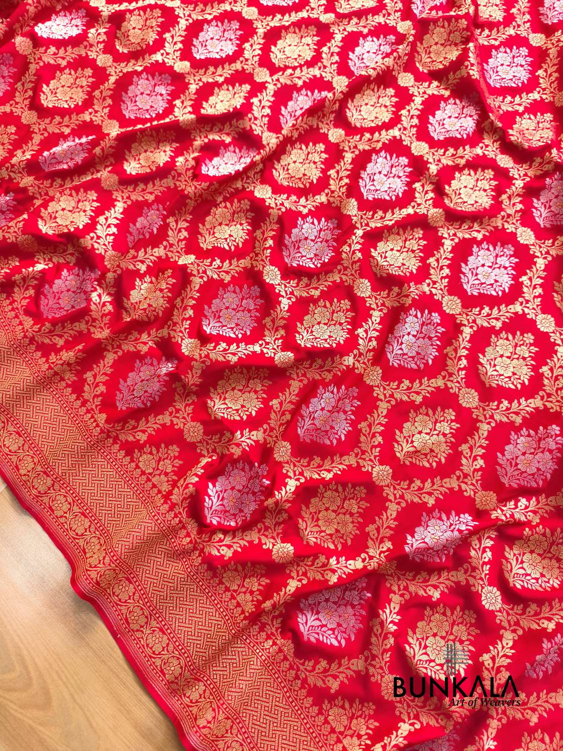 Red Sona Rupa Floral Jaal Banarasi Silk Saree 
