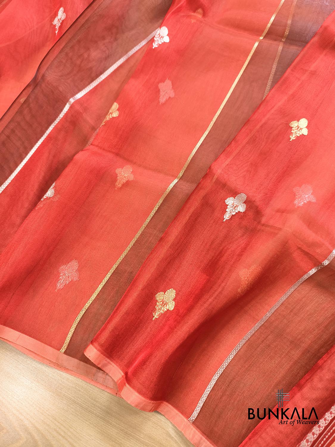 Red Stripe Buti Handloom Banarasi Pure Tissue Silk Saree