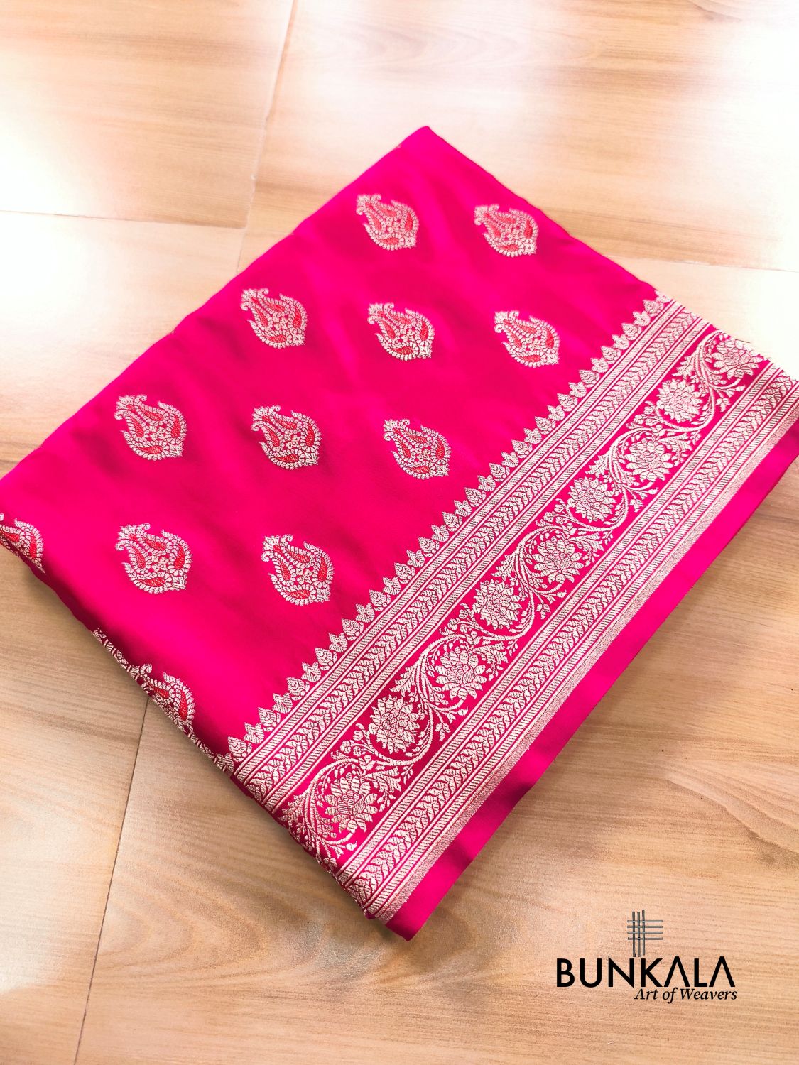 Reddish Pink Meena Vintage Buti Banarasi Mashru Silk Saree 