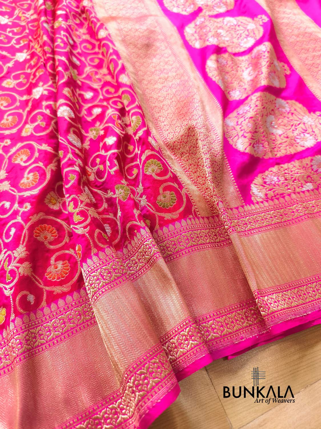 Reddish Pink Meenakari Handweaved Sona Rupa Banarasi Pure Katan Silk Saree