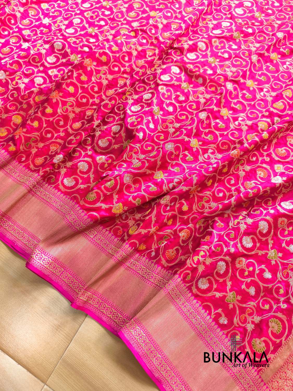 Reddish Pink Meenakari Handweaved Sona Rupa Banarasi Pure Katan Silk Saree