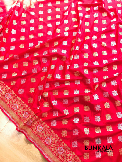 Reddish Pink Sona Rupa Booti Banarasi Silk Saree